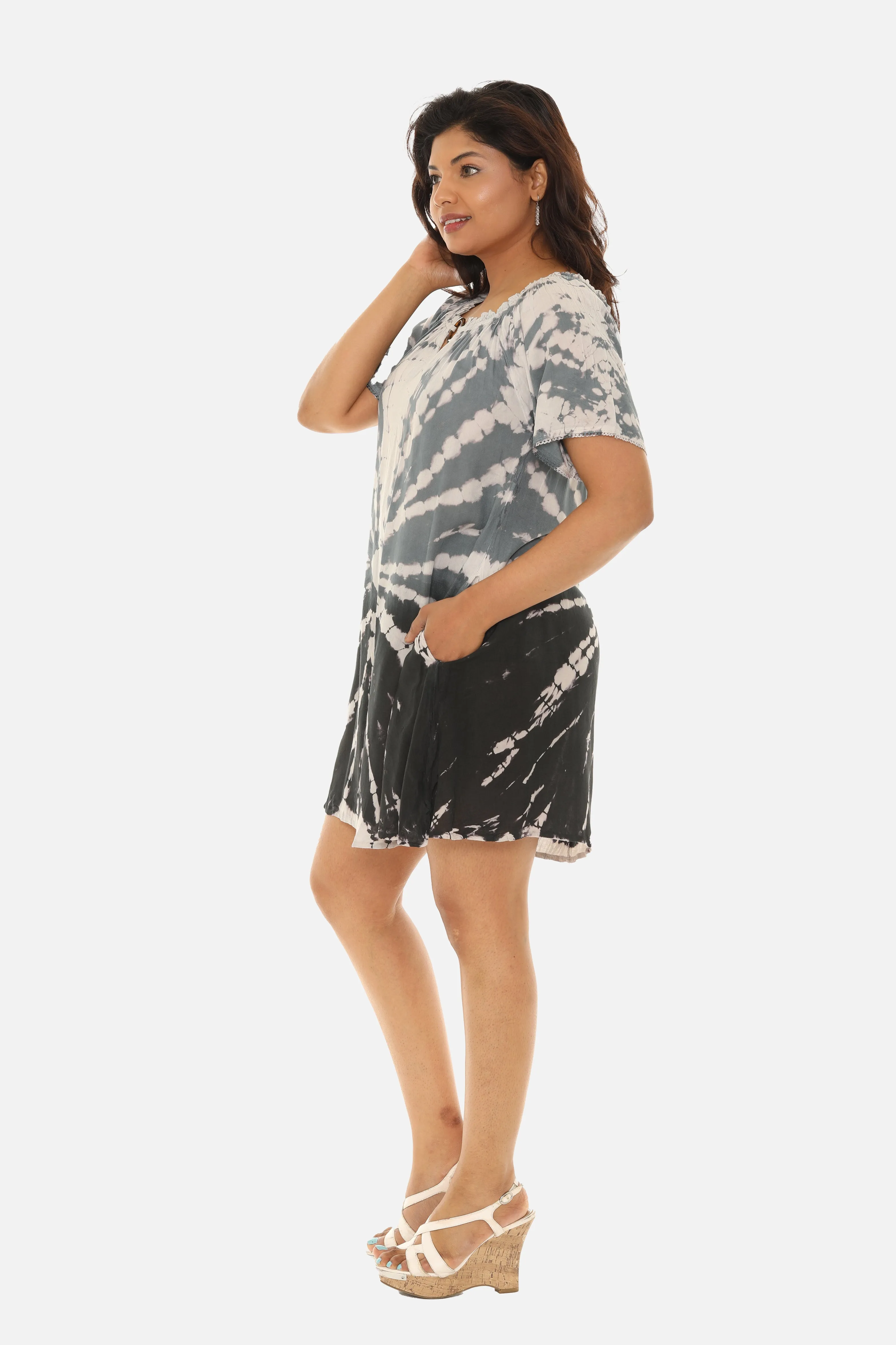 Boho Chic Tie Dye Midi Dress with Keyhole Neckline