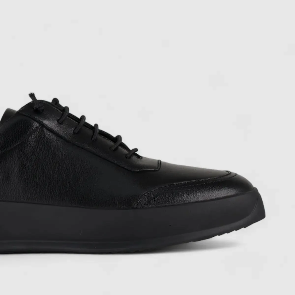 Formales Sneaker Black 175-1A