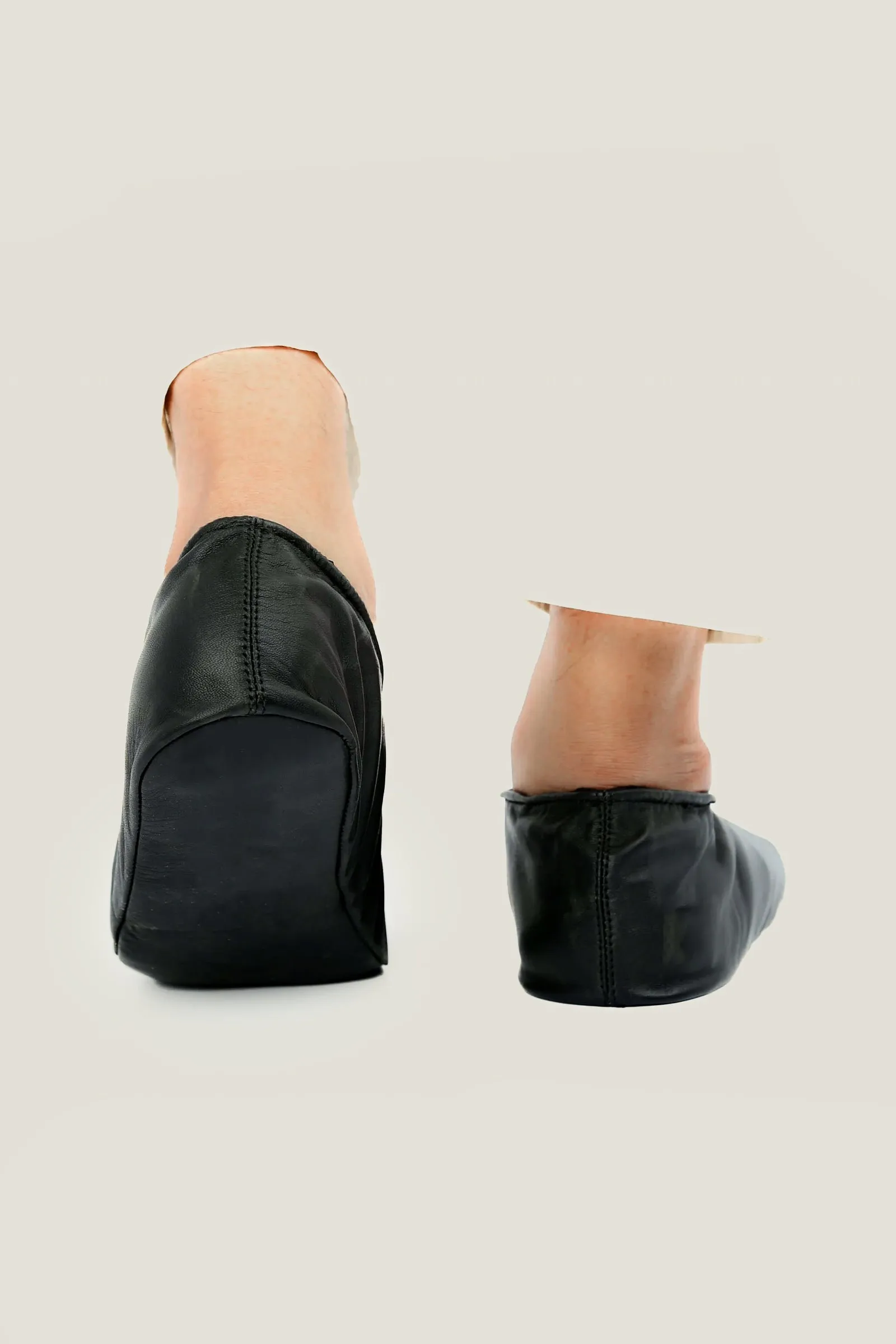 Hajj & Umrah Full Grain Leather Slipper | Prayer Mat | Bag Set