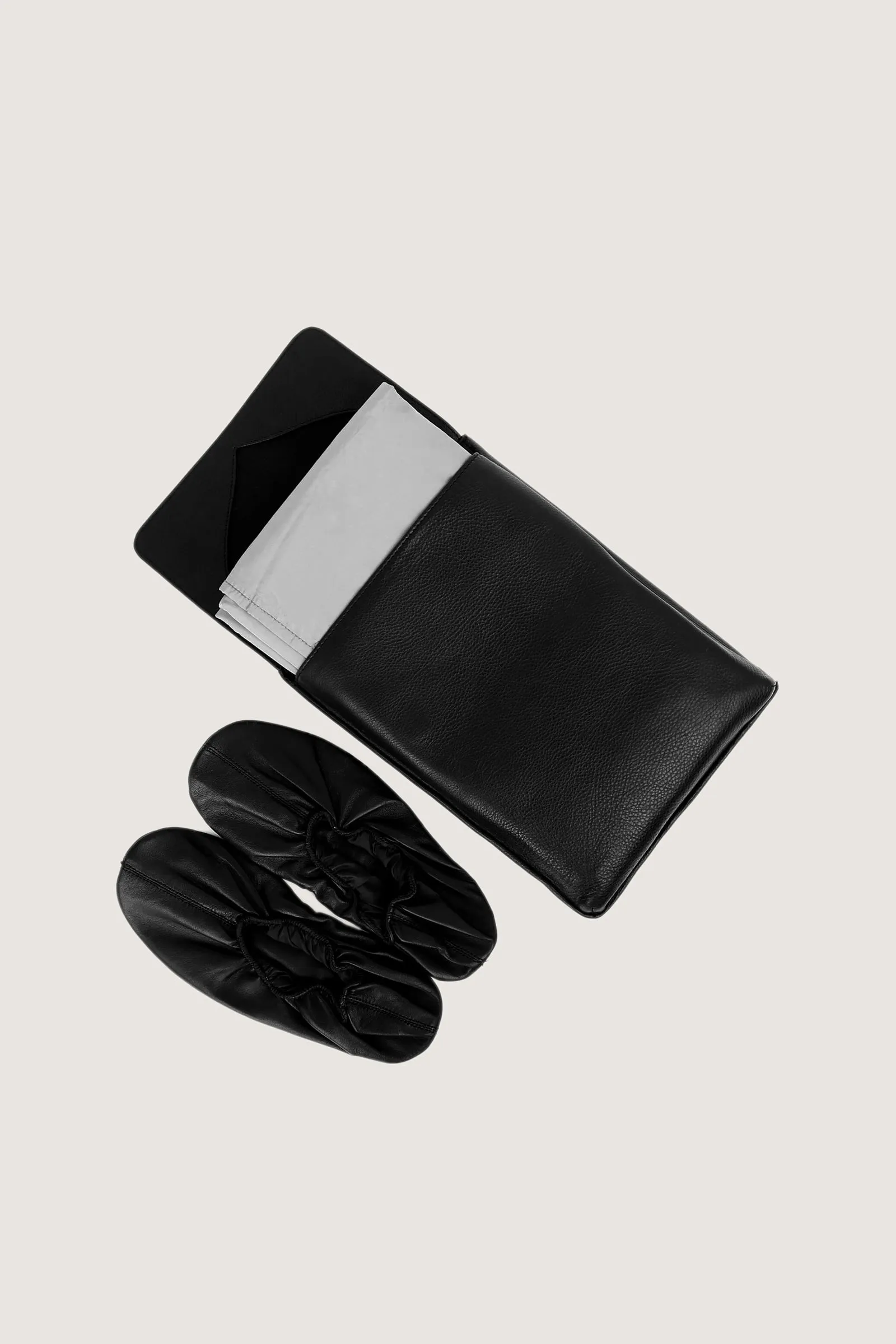 Hajj & Umrah Full Grain Leather Slipper | Prayer Mat | Bag Set
