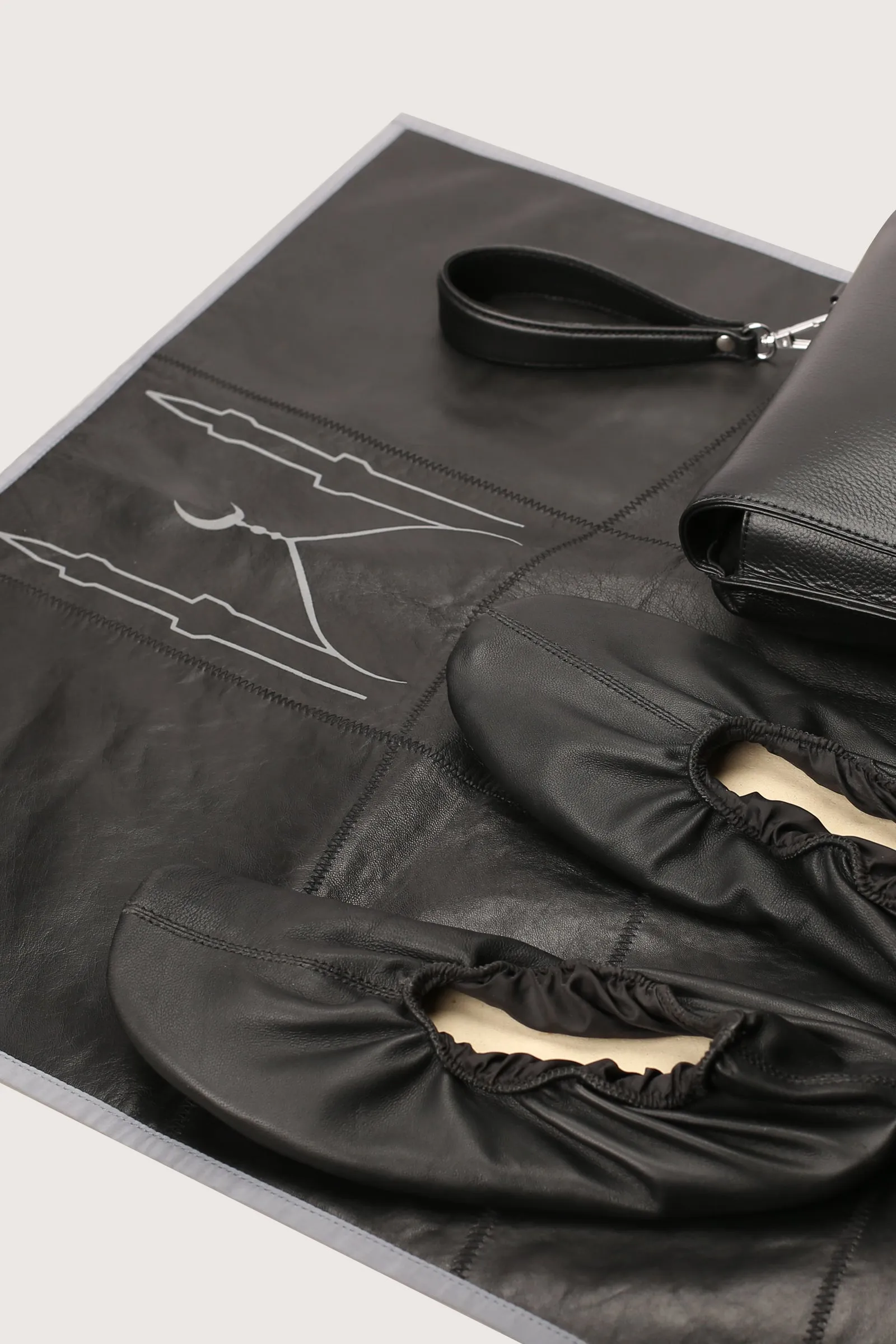 Hajj & Umrah Full Grain Leather Slipper | Prayer Mat | Bag Set