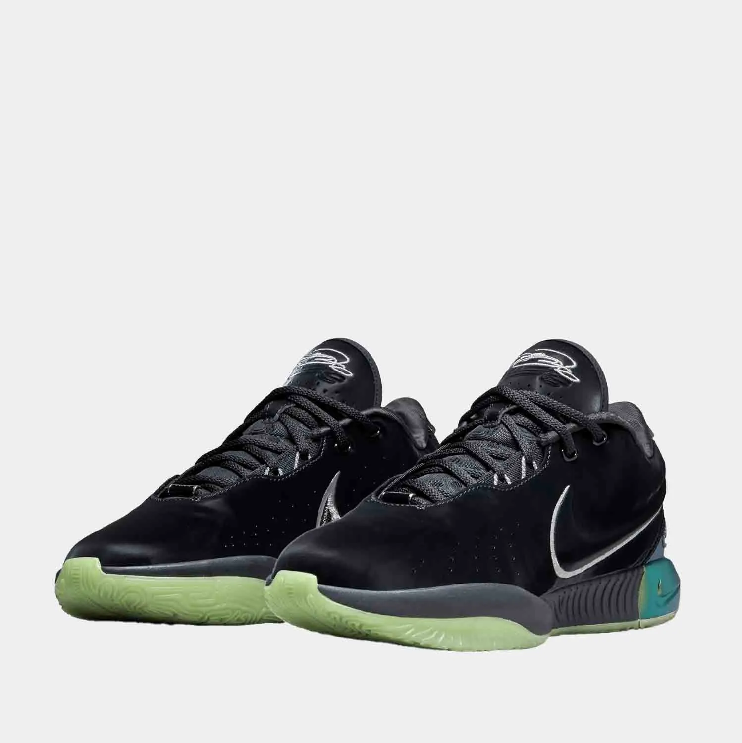 LeBron XXI 'Tahitian'