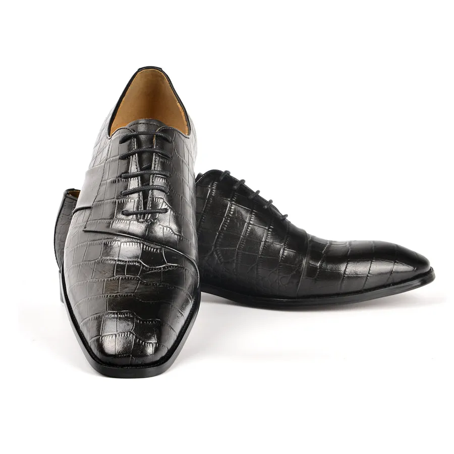 Serpatura Luxe Lace-Up Elegance